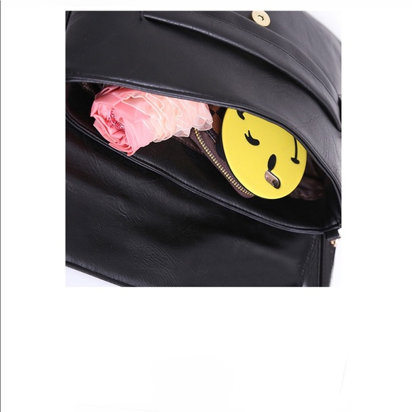 CLAUDINE Envelope Clutch, Black - Picture 8 of 8